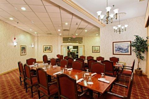 Holiday Inn Huntsville Downtown ภายนอก รูปภาพ